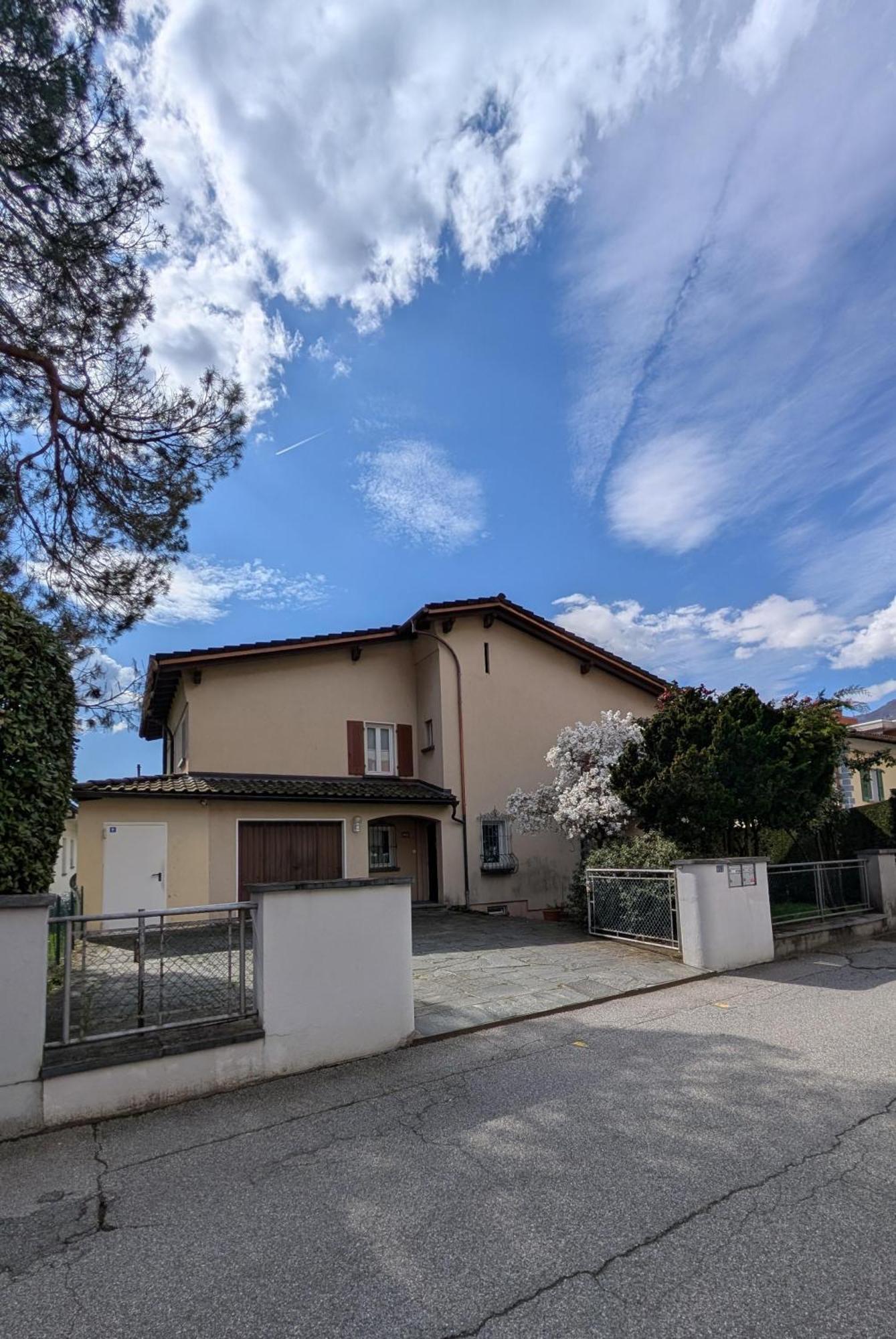 Locarno, Casa Pioda - Nahe Zentrum, Mit Balkon Und Parkplatz エクステリア 写真
